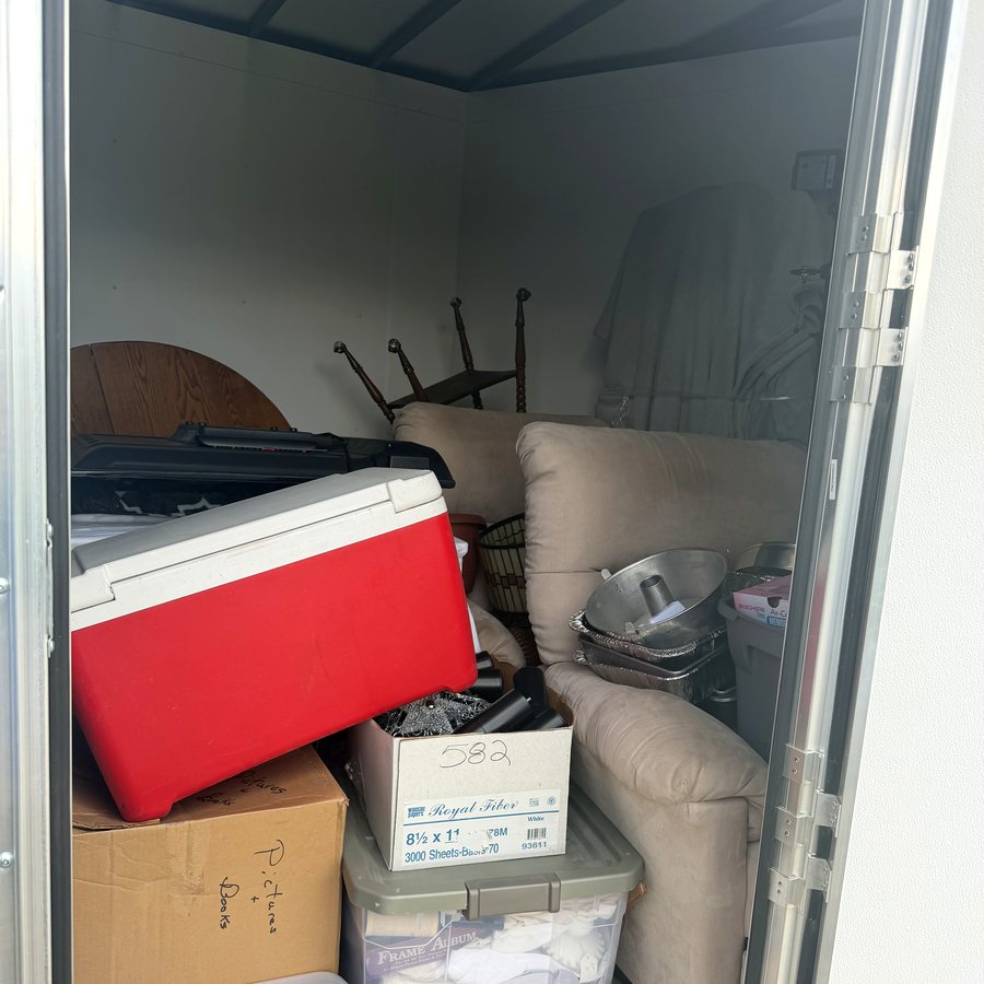 Storage unit cleanout Minot ND